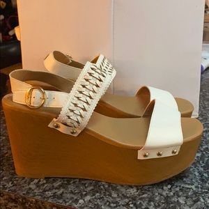 Platform sandals 9.5